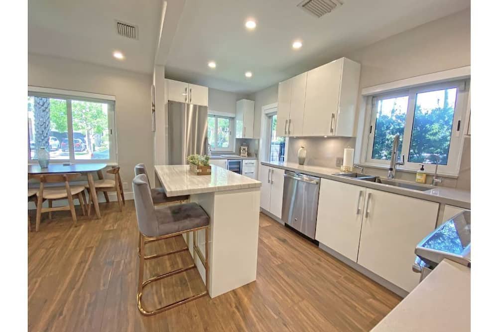Photo of Kitchen in Victoria Park