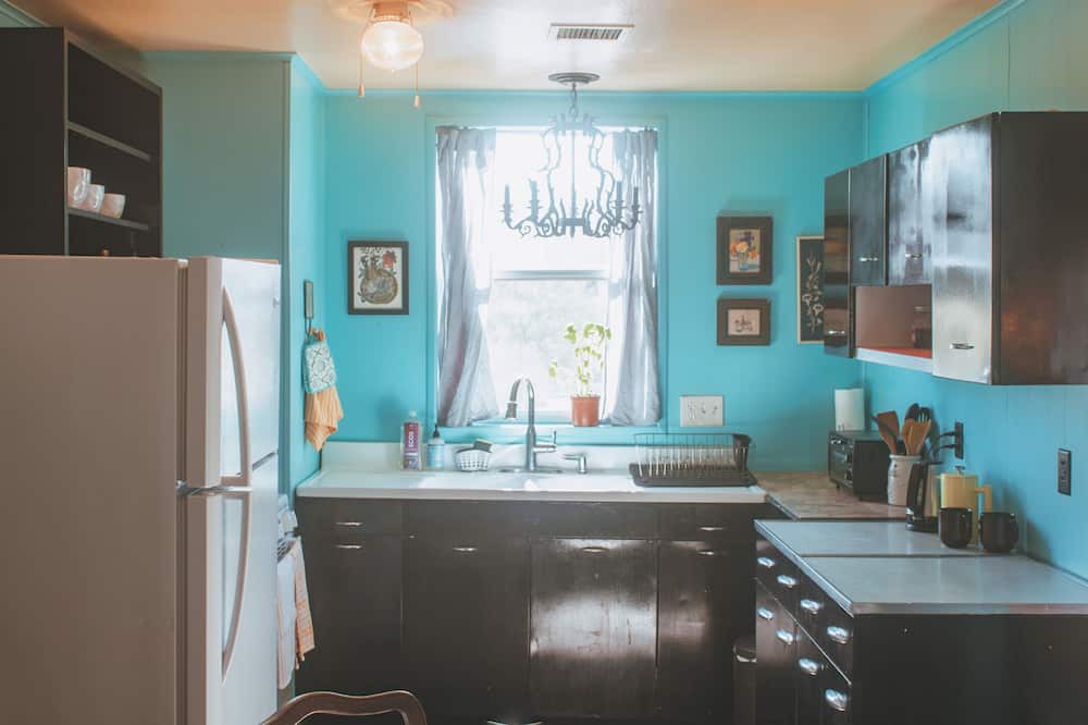 Photo of Kitchen in Truth or Consequences