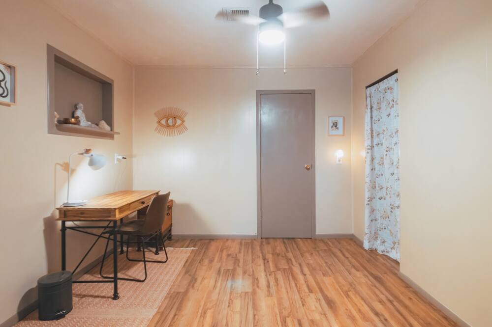 Photo of Bedroom in Truth or Consequences