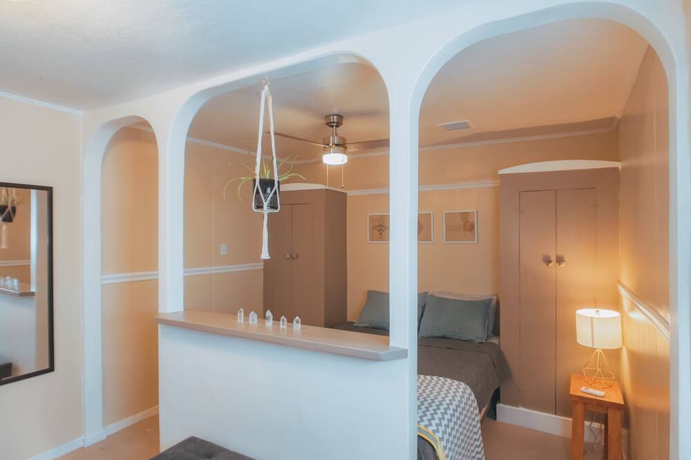 Photo of Bedroom in Truth or Consequences