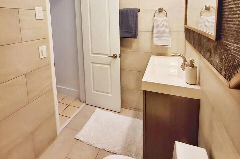 Photo of Bedroom in Royal Poinciana
