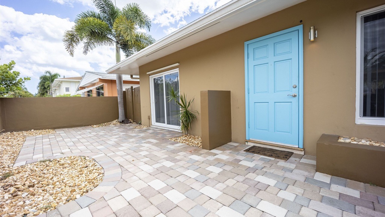 Photo of Outdoor in Oakland Park