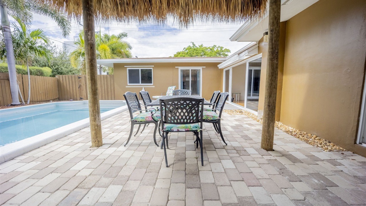 Photo of Outdoor in Oakland Park