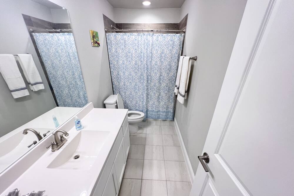 Photo of Bathroom in Irving