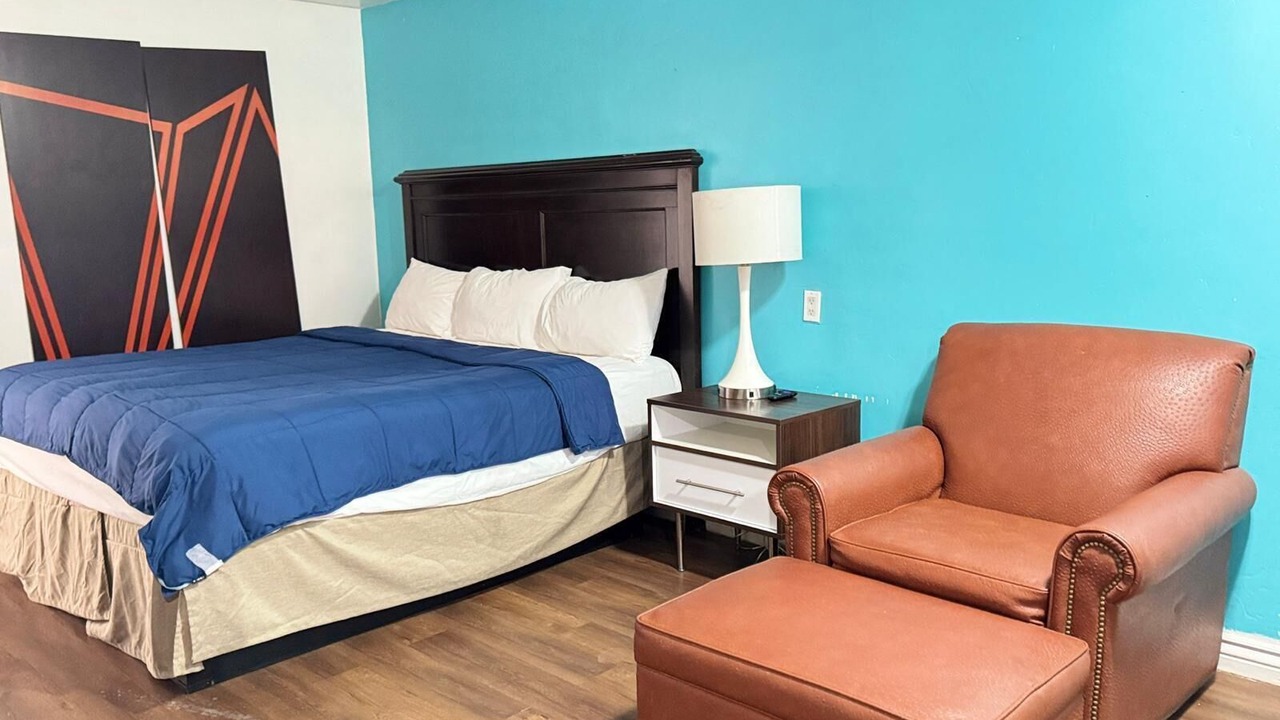 Photo of Bedroom in Pecos