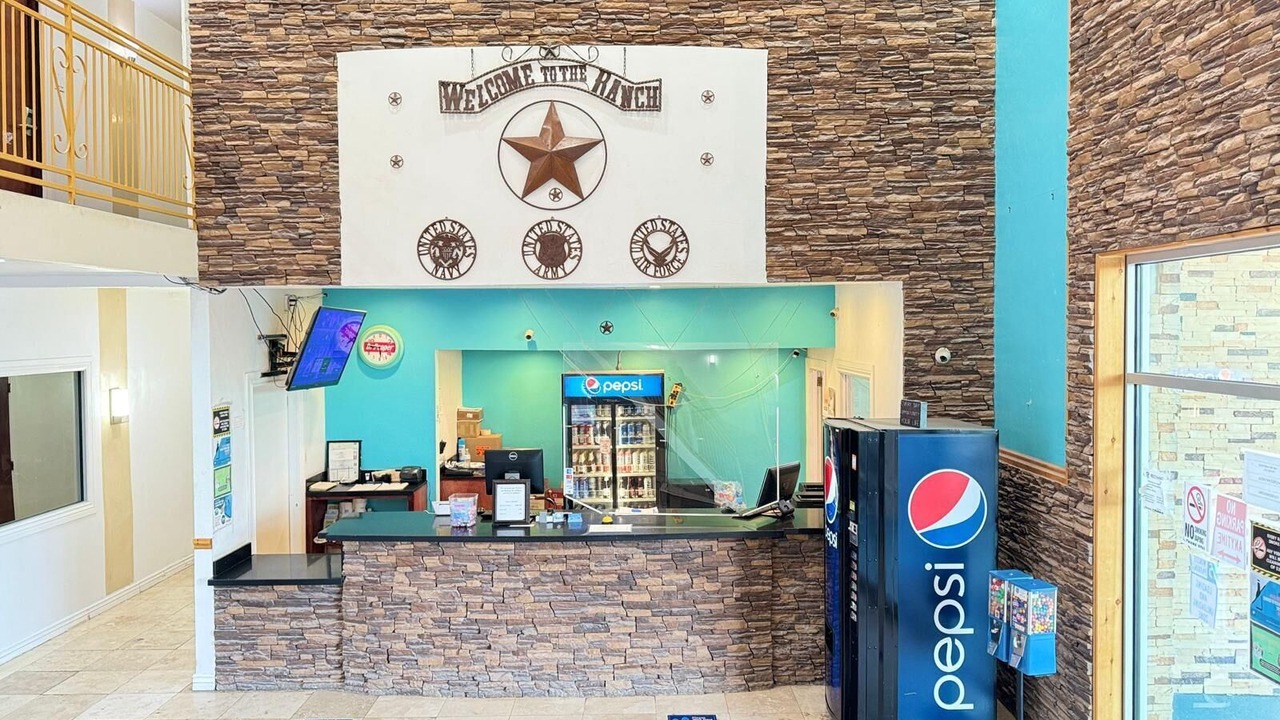 Photo of Others in Pecos