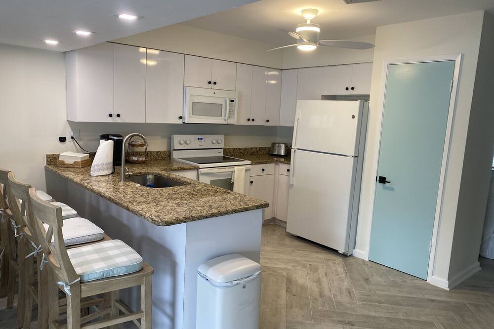 Photo of Kitchen in Coral Ridge Isles