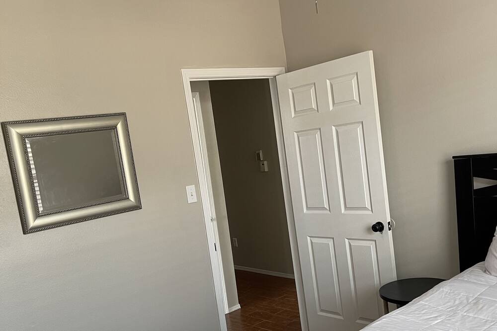 Photo of Bedroom in Biggs Field