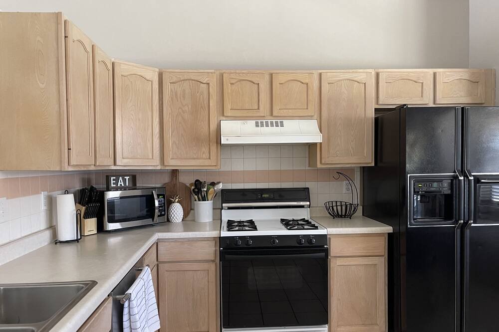 Photo of Kitchen in Biggs Field