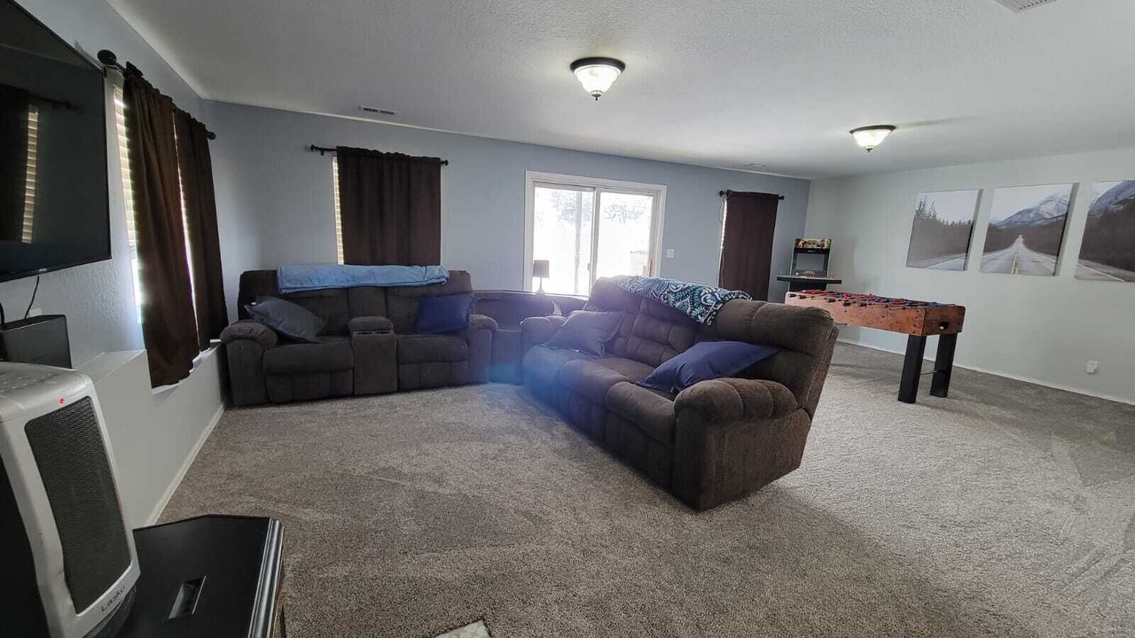 Photo of Livingroom in Silver Cliff