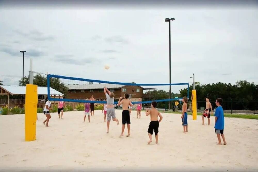 Photo of Others in Canyon Lake