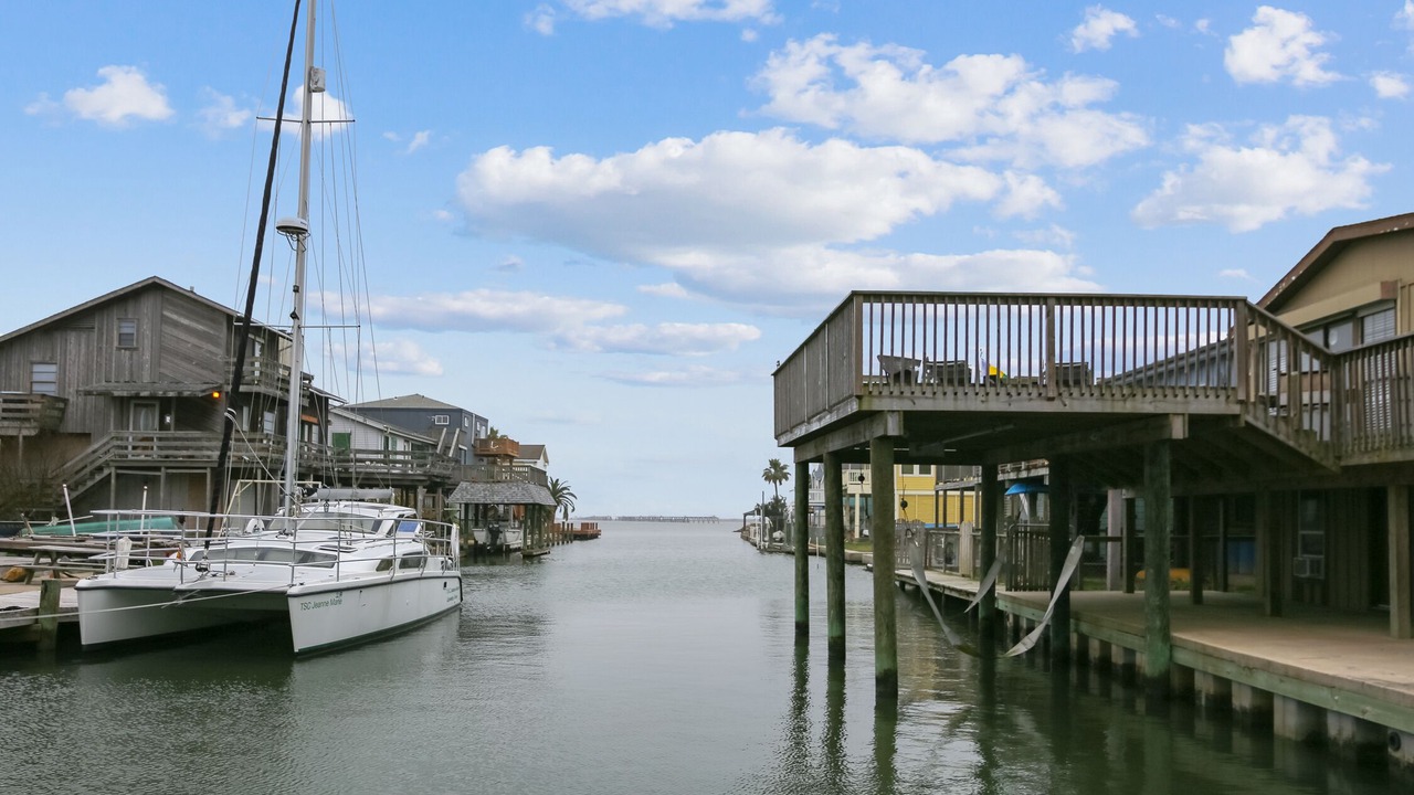 Photo of Others in Galveston