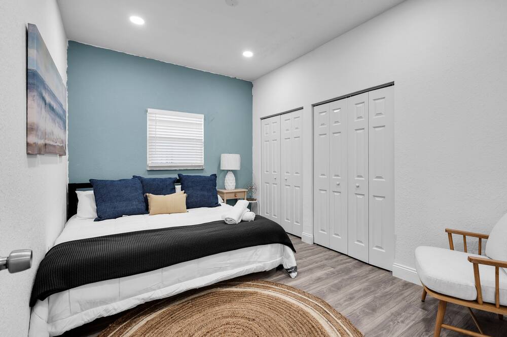 Photo of Bedroom in Little Haiti