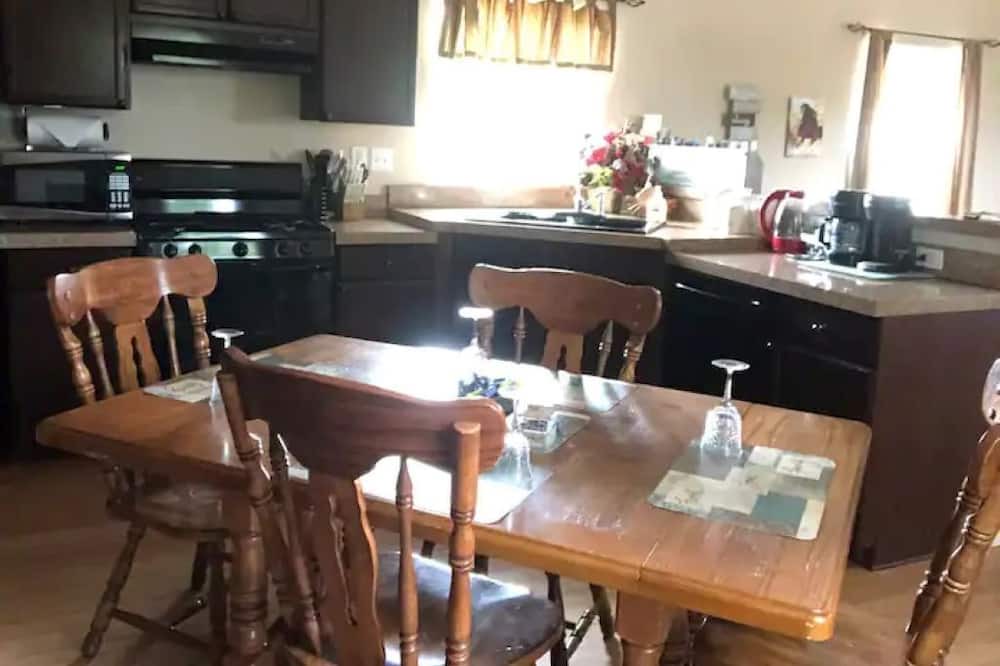 Photo of Kitchen in Bloomfield