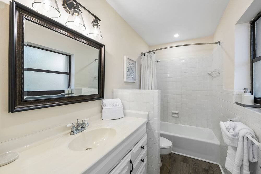Photo of Bathroom in Santa Barbara Estates