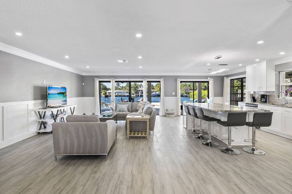 Photo of Others in Santa Barbara Estates