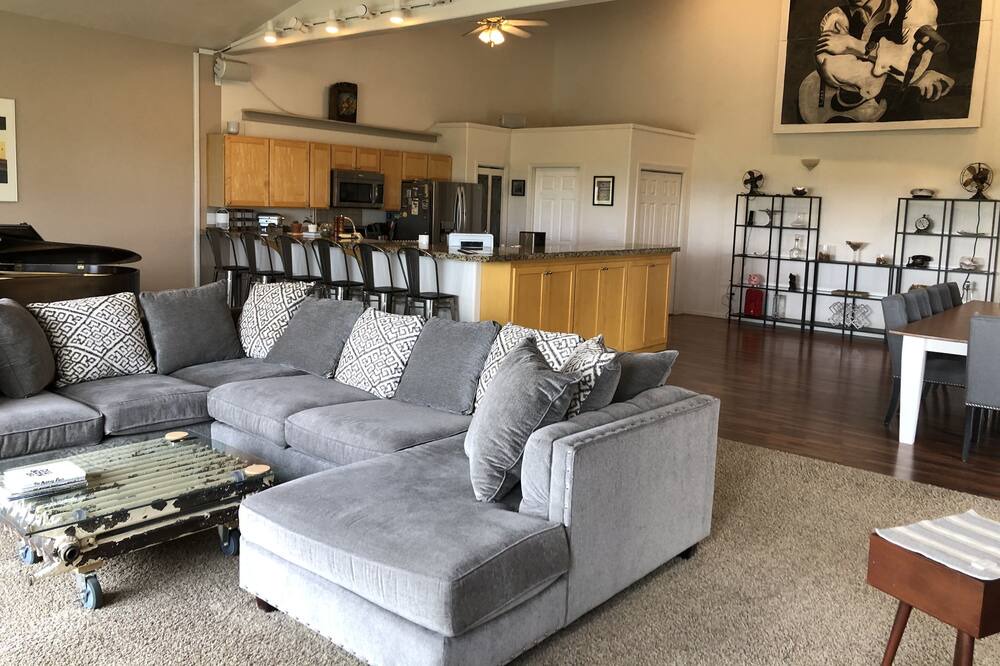 Photo of Livingroom in Durango