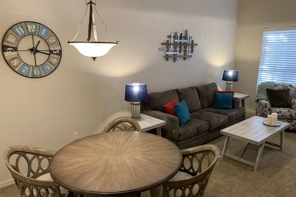 Photo of Livingroom in Mesilla Park