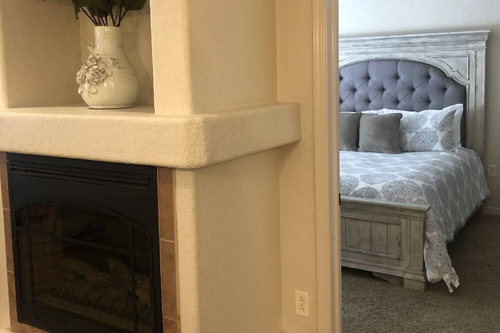 Photo of Bedroom in Mesilla Park