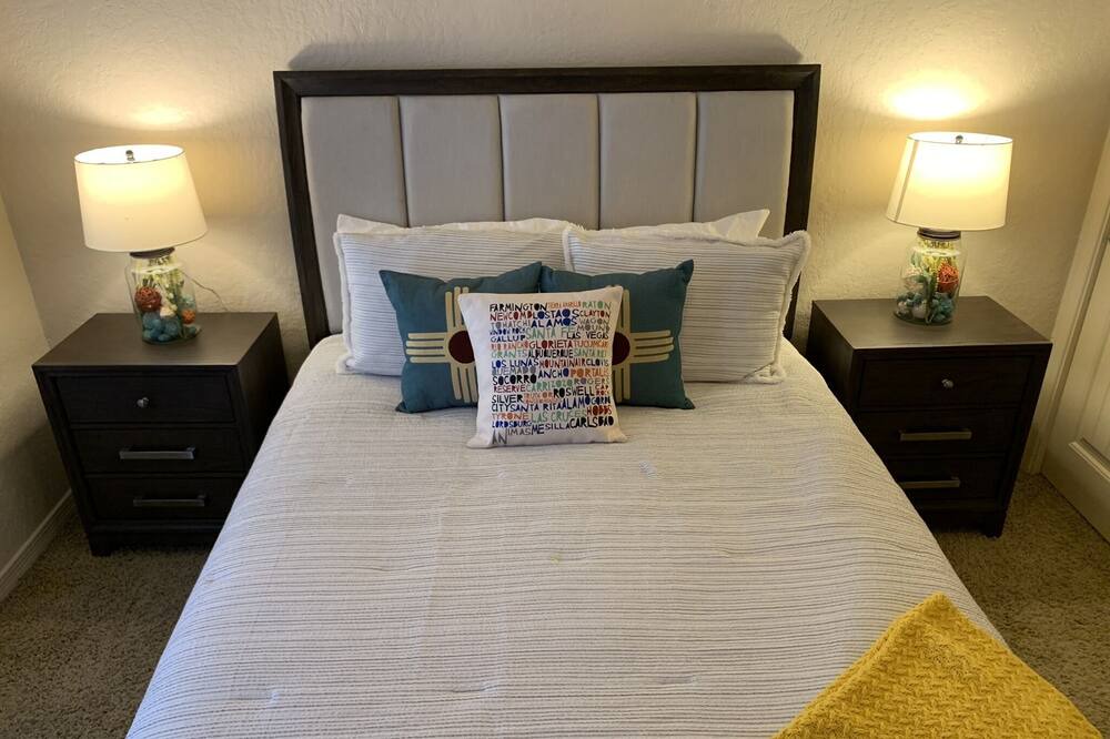 Photo of Bedroom in Mesilla Park