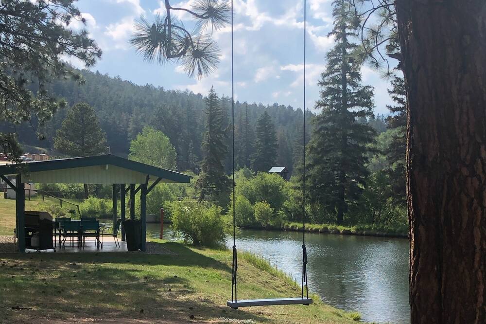 Photo of Others in Bailey