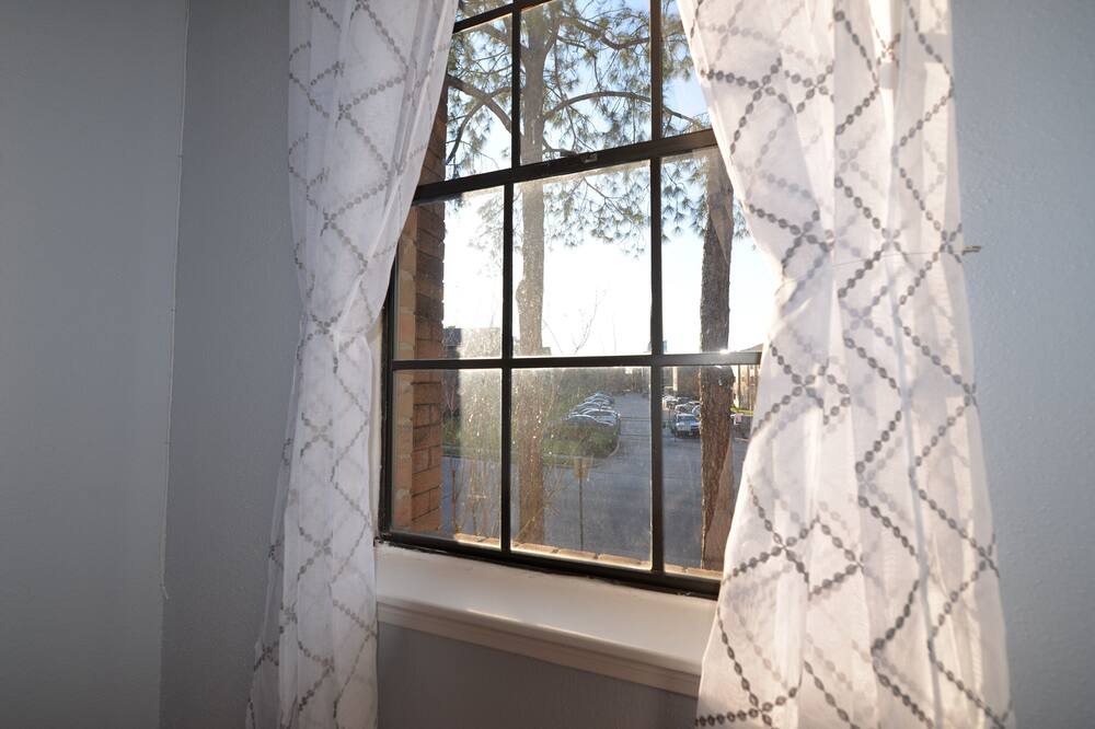 Photo of Bedroom in Westchase