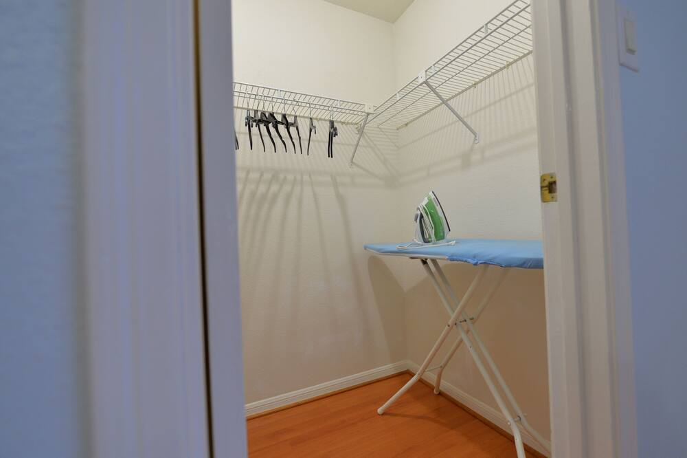 Photo of Bedroom in Westchase