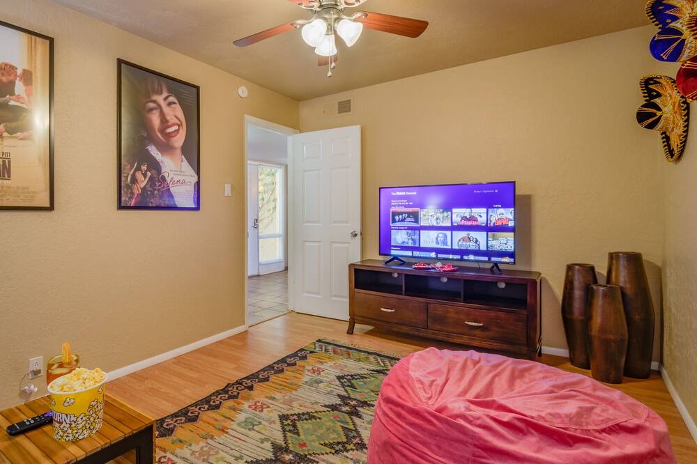 Photo of Bedroom in Northeast Heights