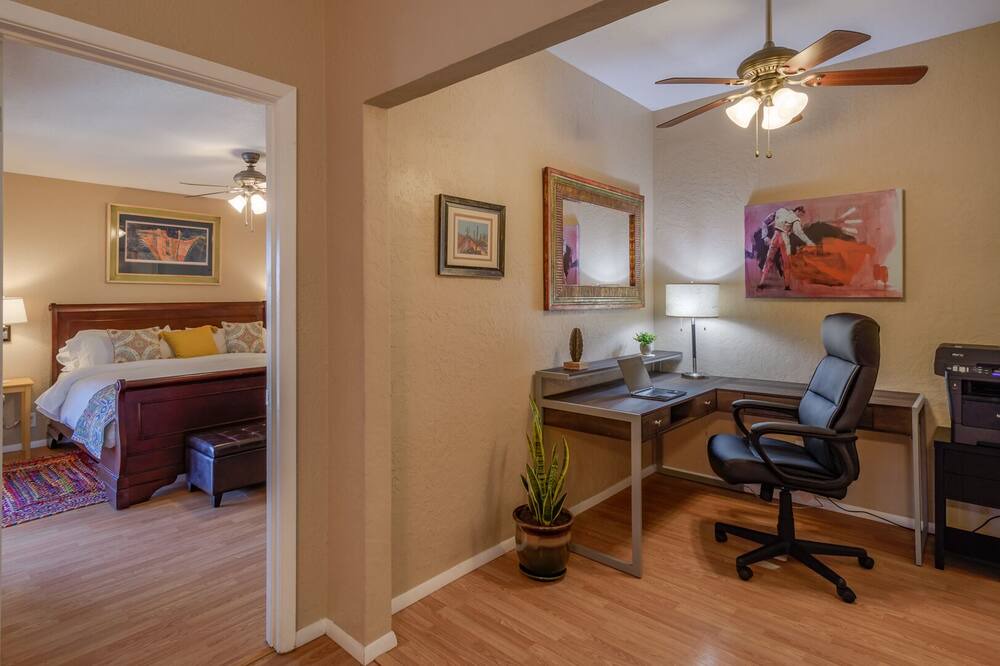 Photo of Bedroom in Northeast Heights