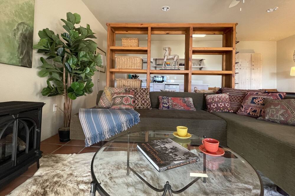 Photo of Livingroom in Eldorado at Santa Fe
