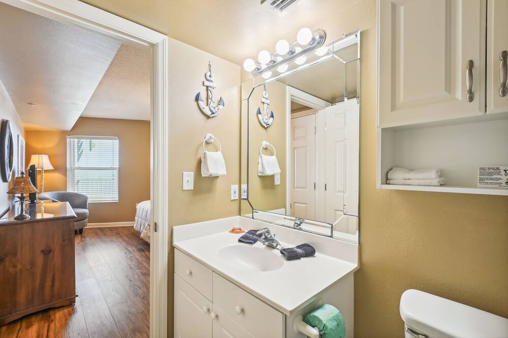 Photo of Bathroom in Fort Walton Beach