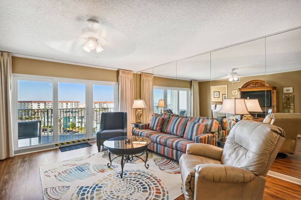 Photo of Livingroom in Fort Walton Beach