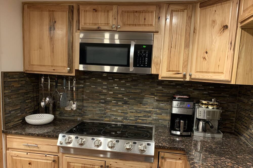 Photo of Kitchen in Jemez Springs
