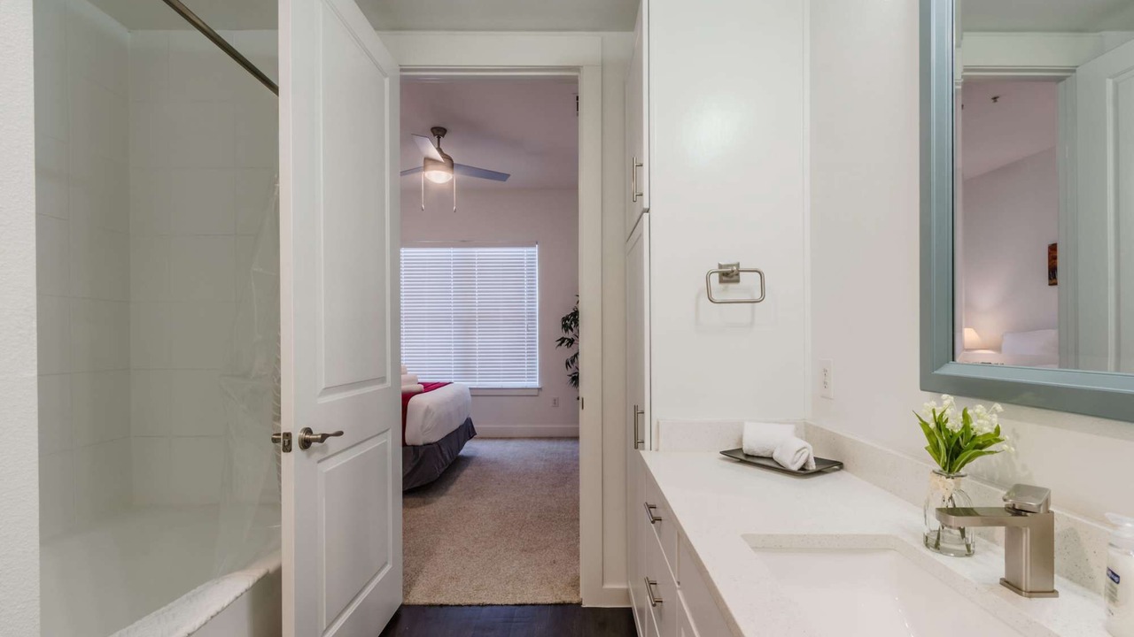 Photo of Bathroom in Oak Lawn