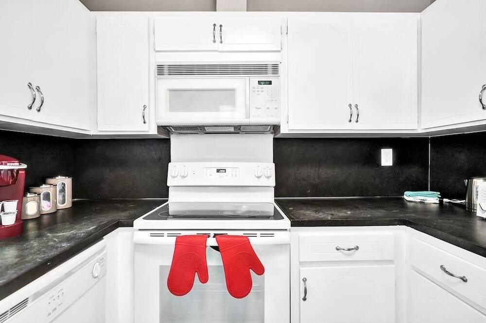 Photo of Kitchen in Victoria Park