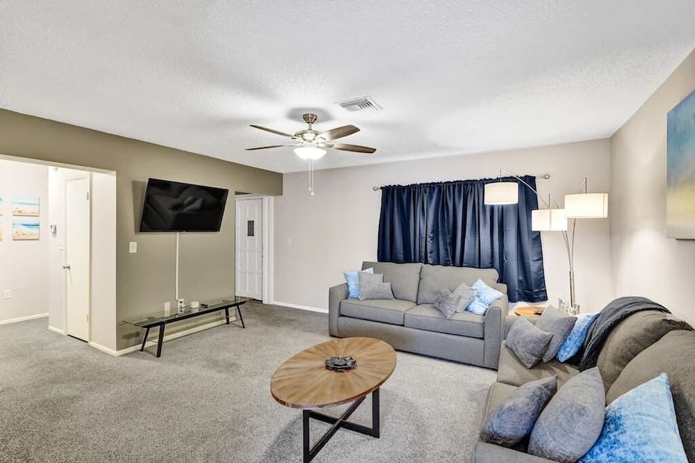 Photo of Livingroom in Victoria Park