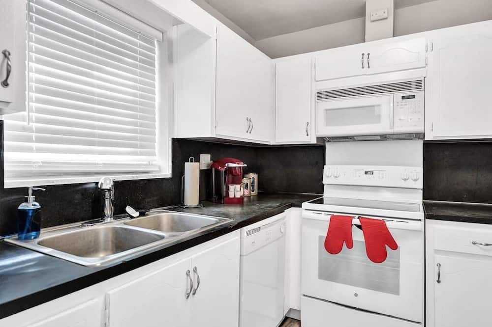 Photo of Kitchen in Victoria Park