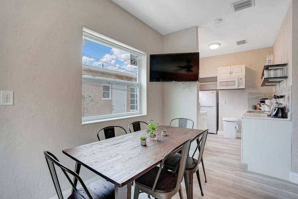 Photo of Kitchen in Victoria Park