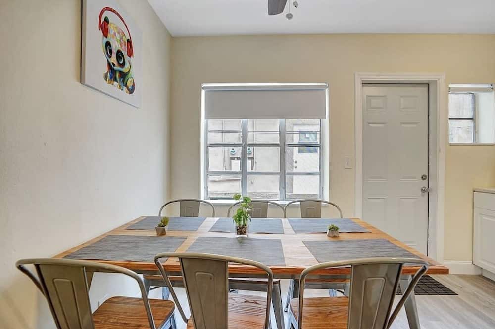 Photo of Kitchen in Victoria Park