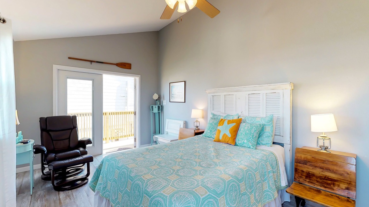 Photo of Bedroom in Bermuda Beach
