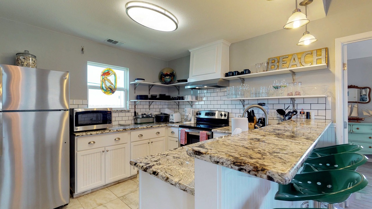 Photo of Kitchen in Bermuda Beach
