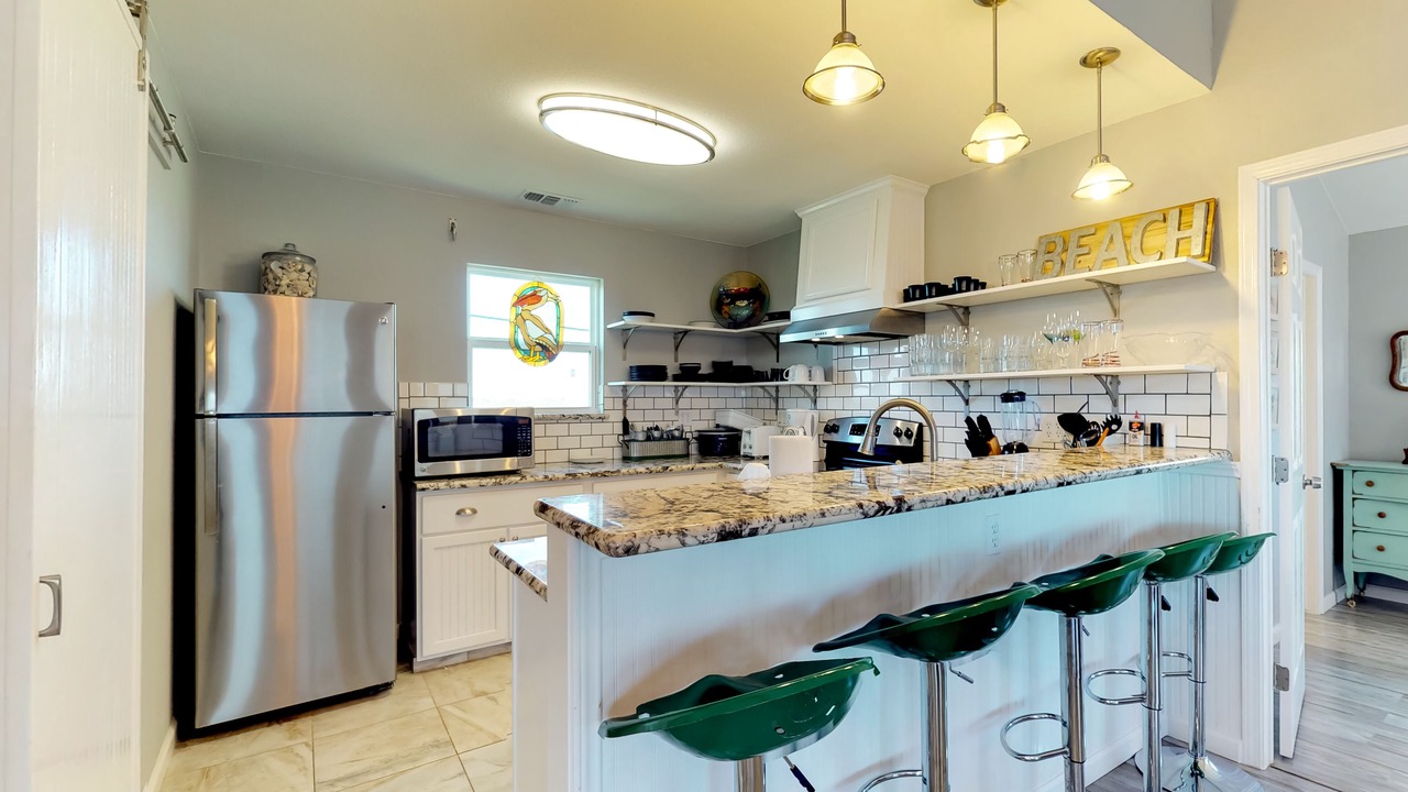 Photo of Kitchen in Bermuda Beach