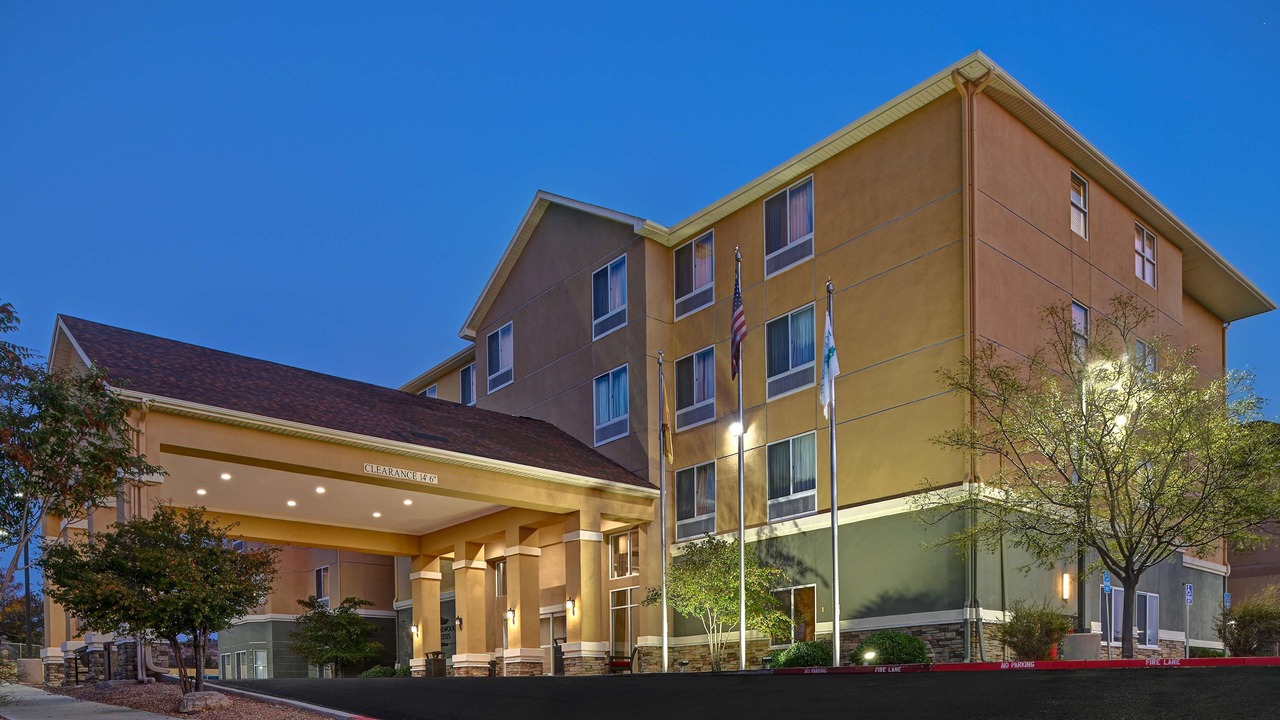 Photo of Buildings in Albuquerque