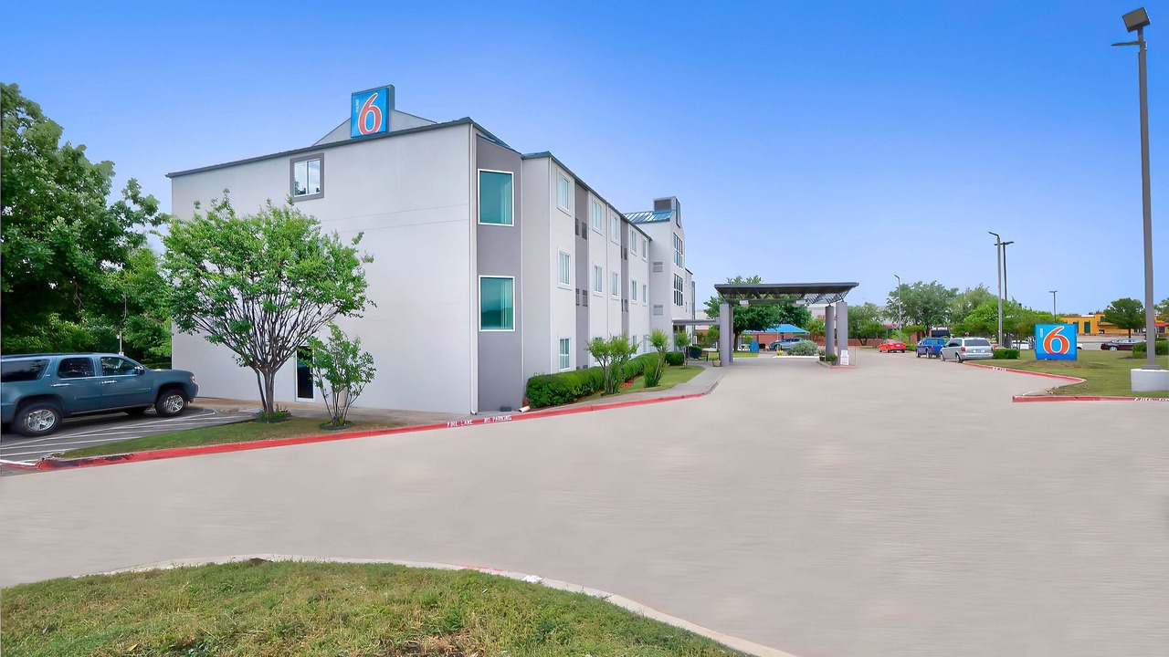 Photo of Outdoor in Benbrook