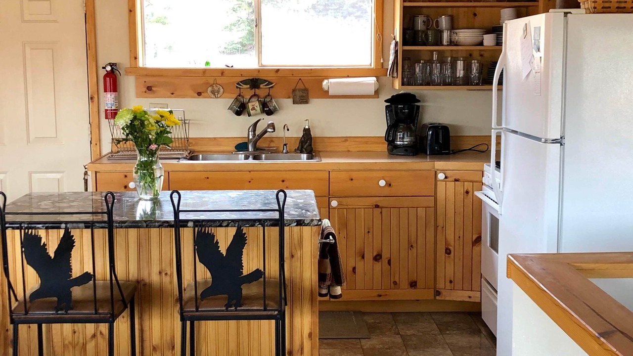 Photo of Kitchen in Indian Mountain