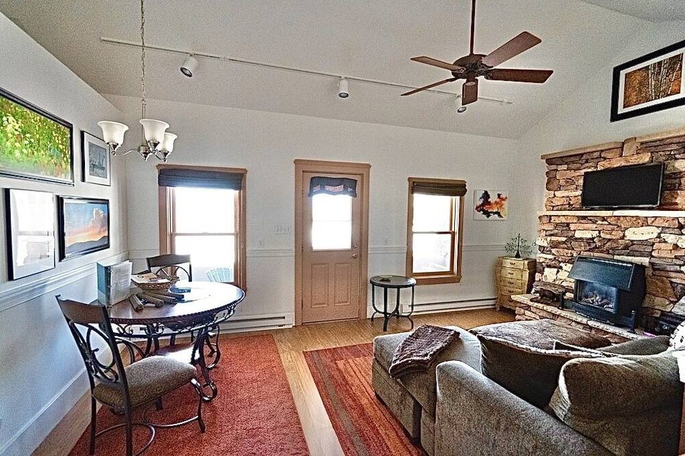 Photo of Livingroom in Westcliffe