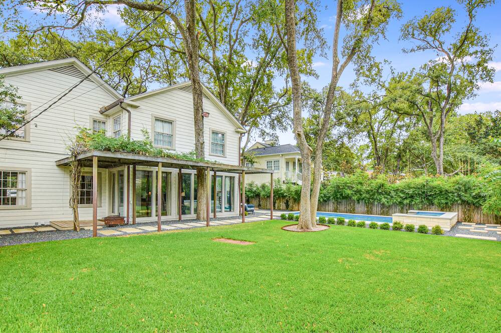 Photo of Outdoor in Pemberton Heights