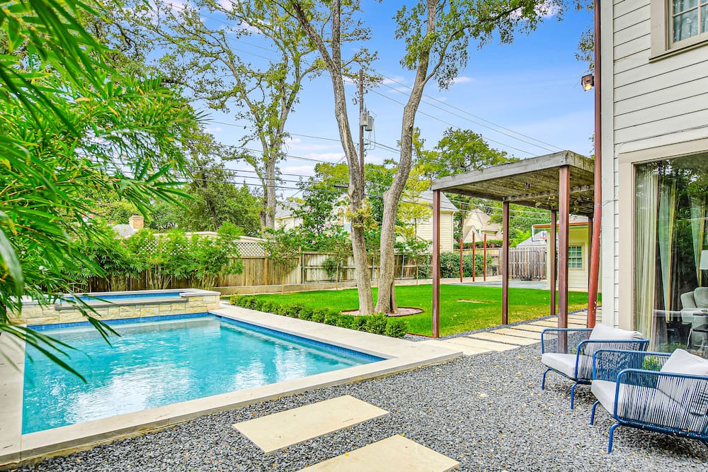 Photo of Outdoor in Pemberton Heights