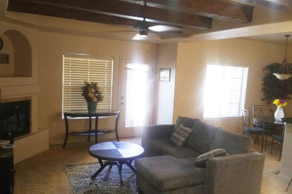 Photo of Livingroom in Mesilla Park