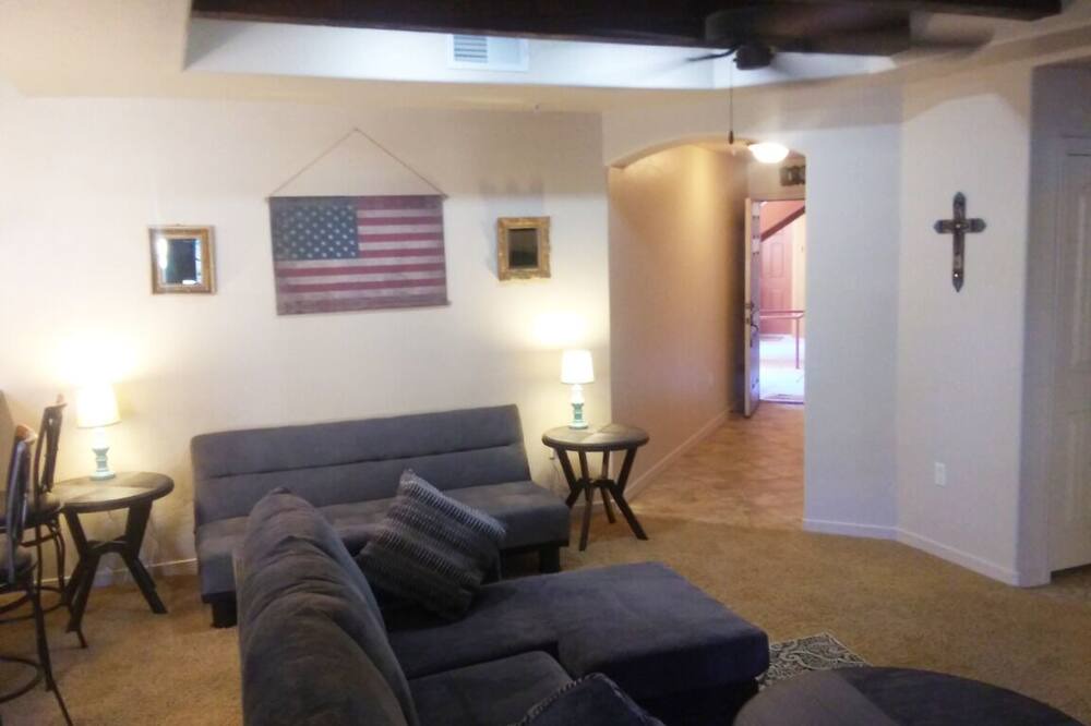 Photo of Livingroom in Mesilla Park